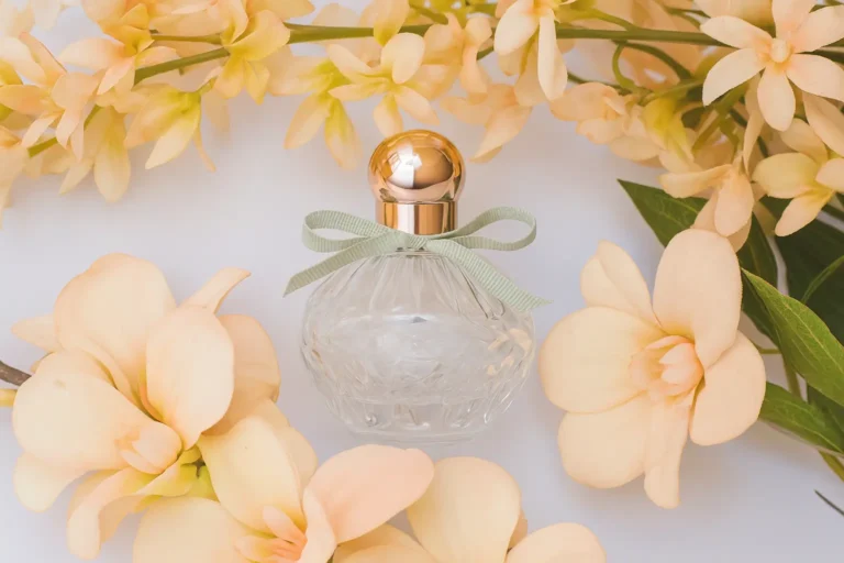 Como Escolher Perfume Feminino que Combina com Você e com o Seu Dia a Dia